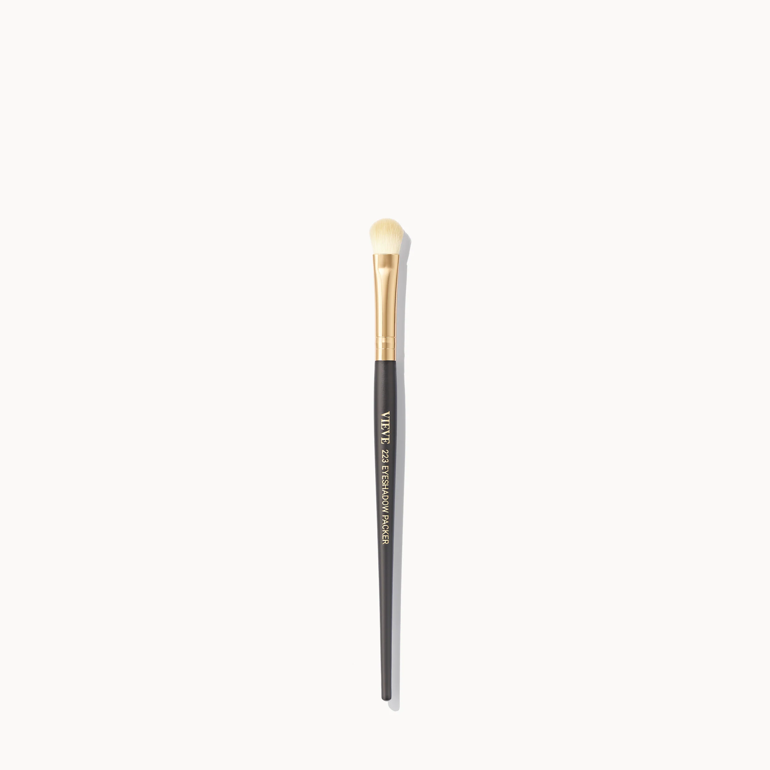 223 Eyeshadow Packer Brush - Image 6